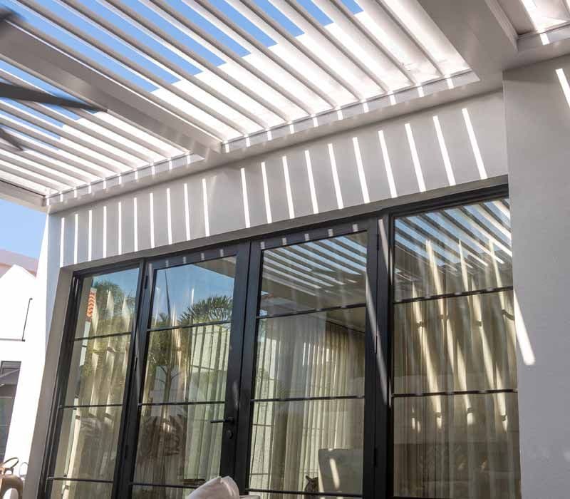 motorized louvered pergola 2